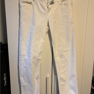 Women's Straight Leg White Jeans - Classic Everyday Style